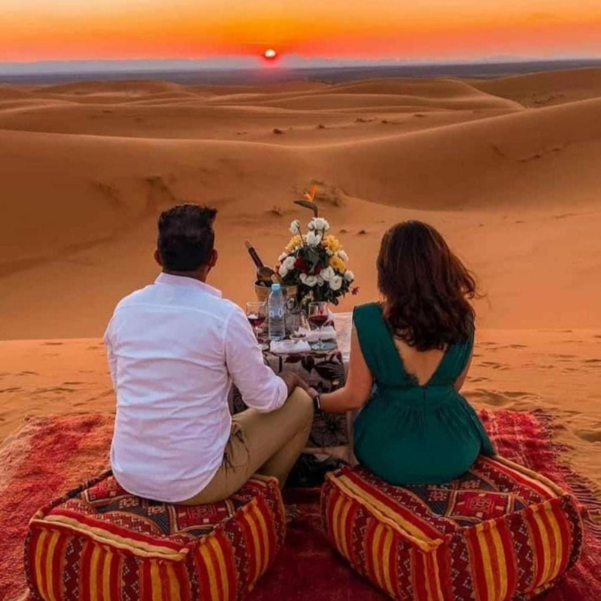 Holiday Desert Camp Мерцуга Екстериор снимка