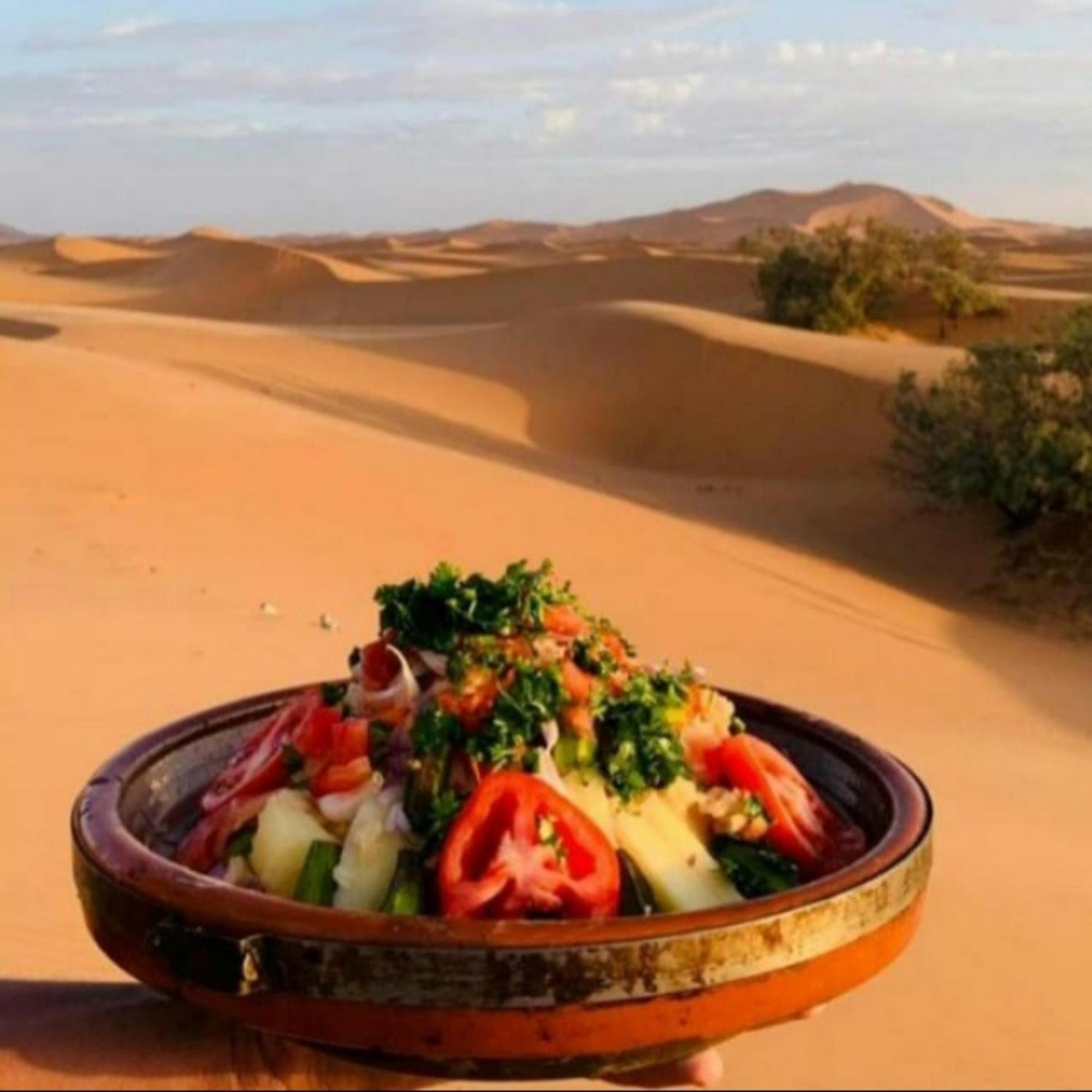 Holiday Desert Camp Мерцуга Екстериор снимка