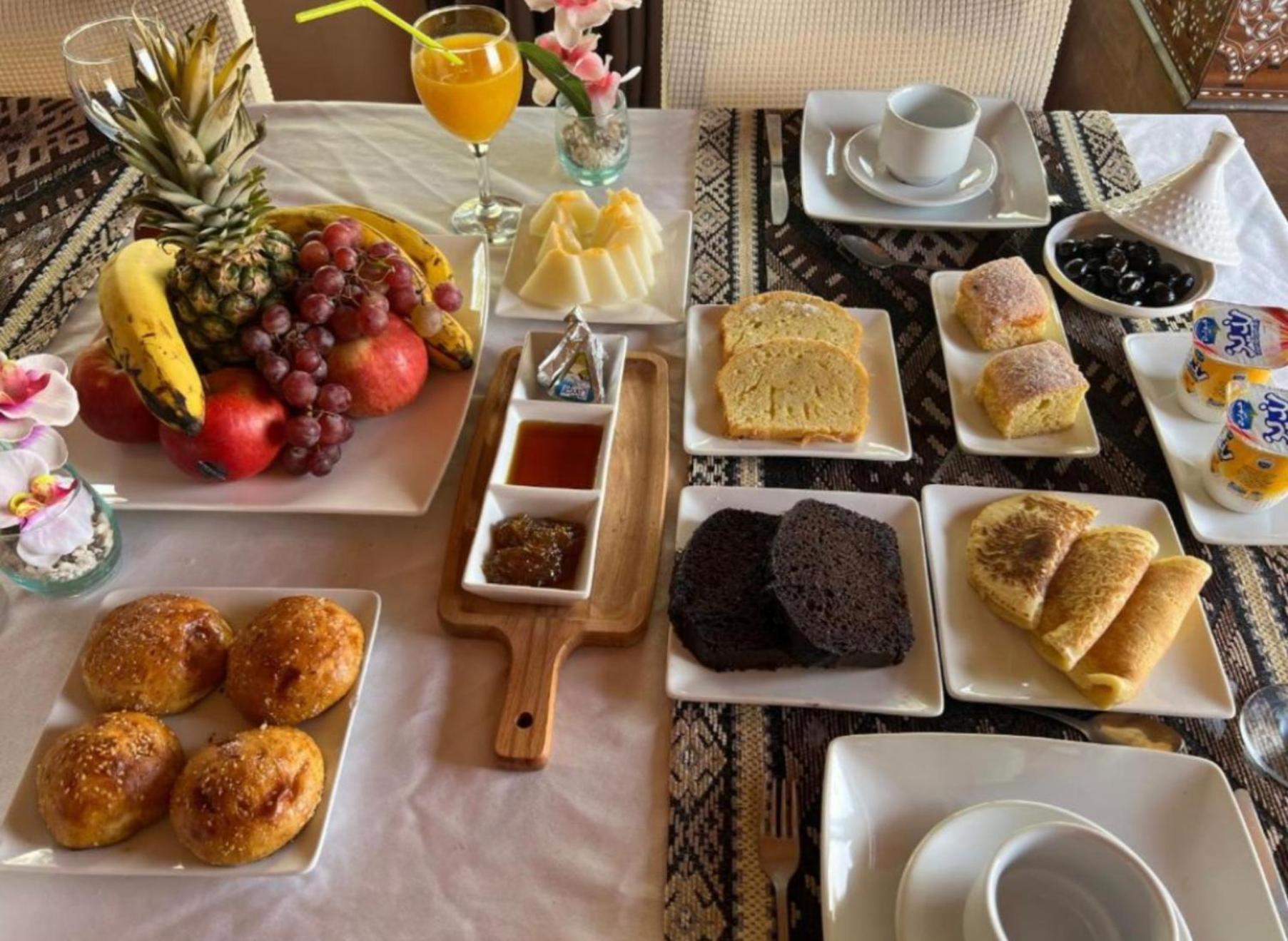 Holiday Desert Camp Мерцуга Екстериор снимка